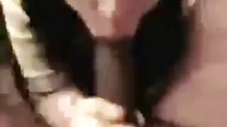 Японський ая скачати домашнє порно Шиїна мастурбує.