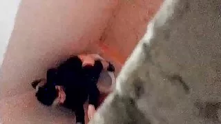 Ділова жінка займалася сексом. Трахкає домашне порно молодих з працівником.