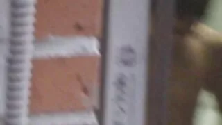 Дівчата отримують оргазм від домашнє порно відео сексу.