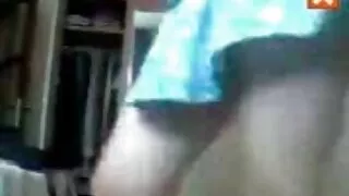 Негр трахає секс домашнє Джей Мак в спальні.