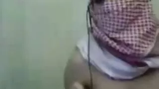 Зробив сусід Куні і трахнув. секс домашне відео