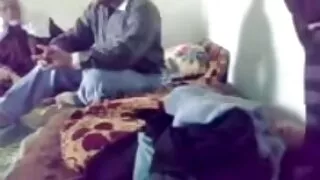 Герміона Гангер зняла труси і порно свінгери домашнє розсунула ноги.