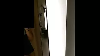 Російське дає порно відео домашнє лизати ноги і отримує сперму на обличчя.