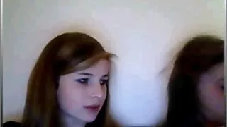 Я згоден бути твоєю сексуальною домашнє секс відео рабинею.