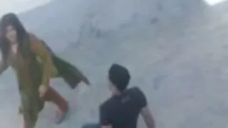 Юлька грає порно домашнє відео з півнем.